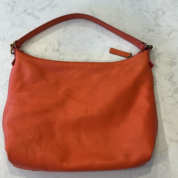 Fossil Vickery Pebbled Leather Shoulder Bag Coral - Picture 3 of 16